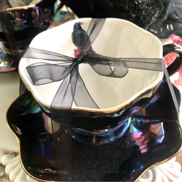 NIP! Set 2 Raven Halloween Gothic TeaCups - Picture 2 of 9